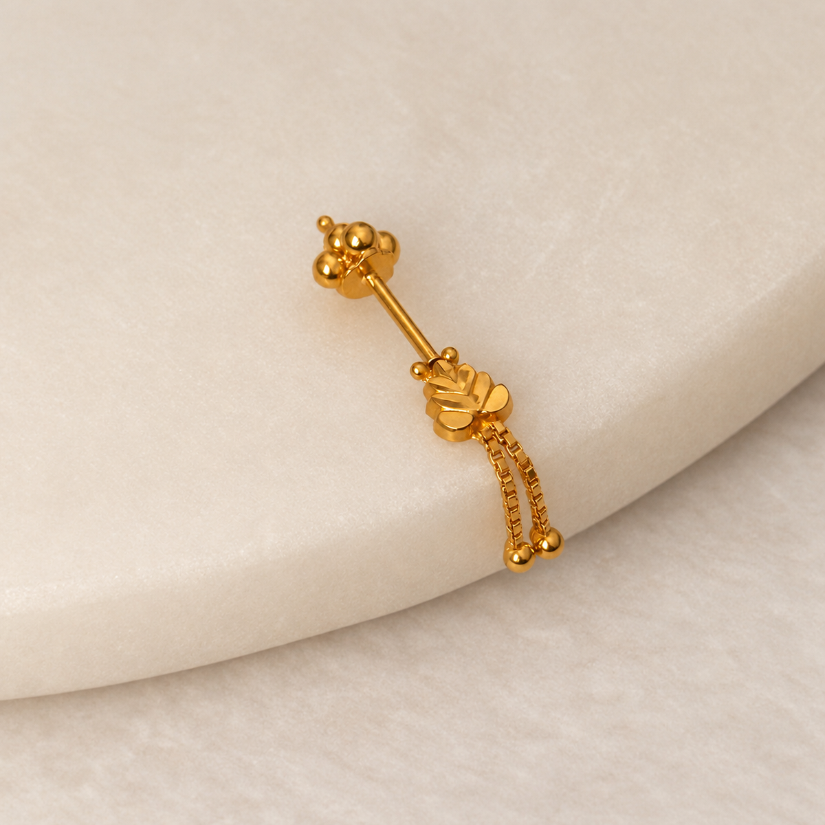 Autumnal | 18ct Gold - Leaf (Forward helix)