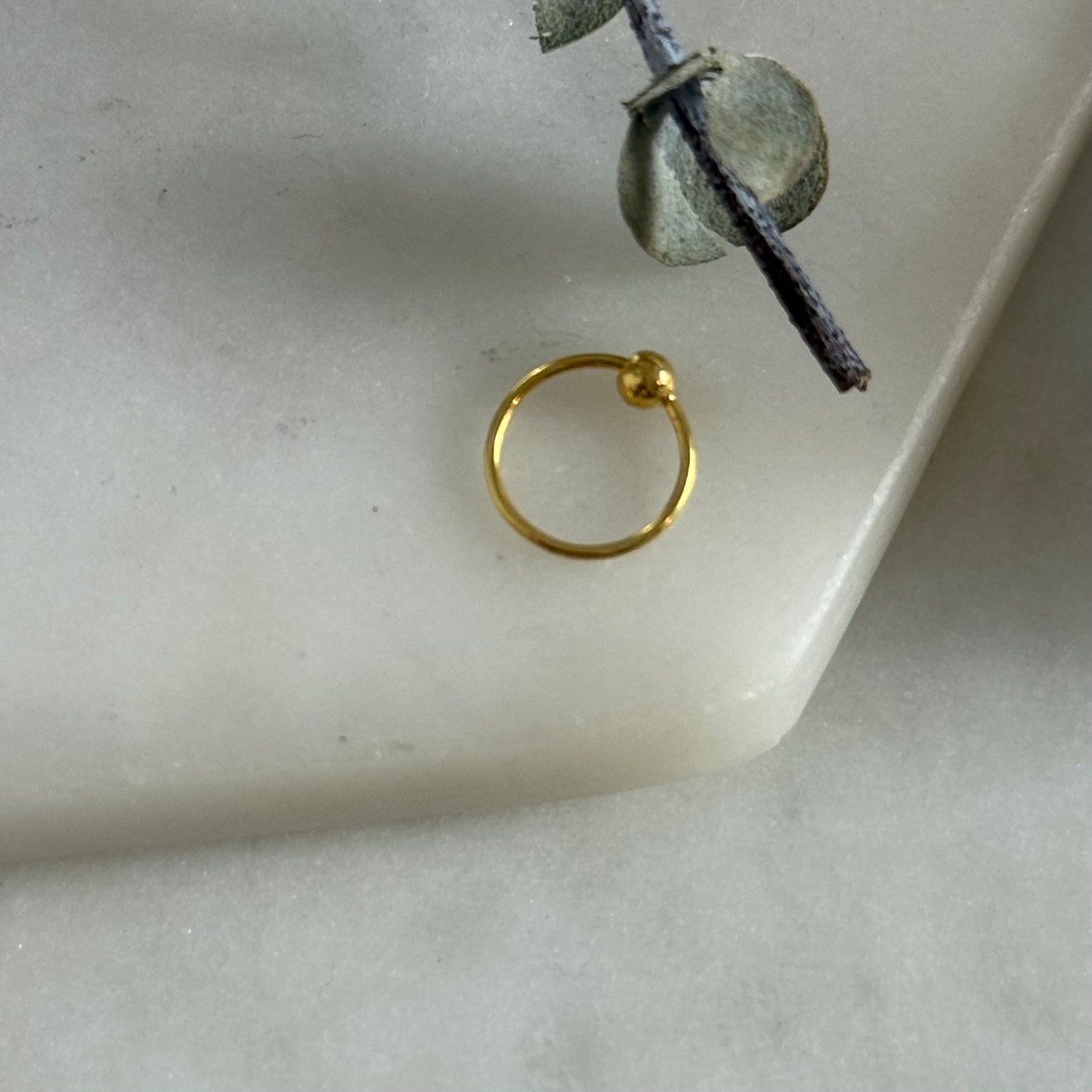 18ct gold simple hoop | 8mm