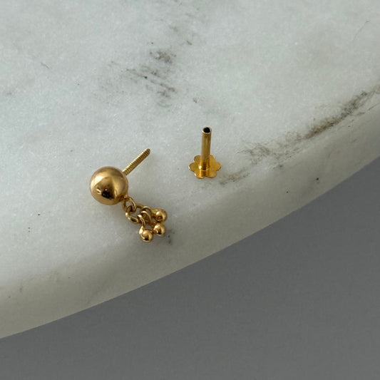 18ct gold dangly stud