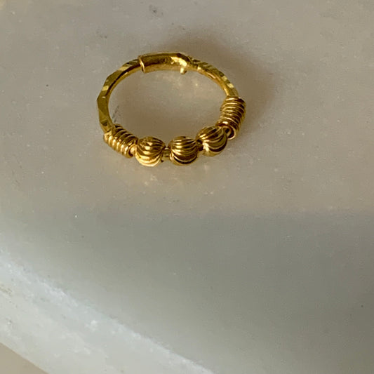 18ct gold hoop | 7mm