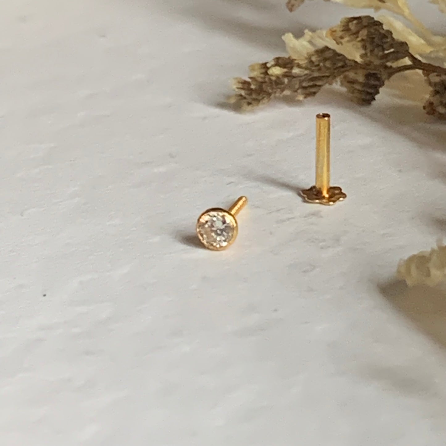 18ct Gold Single Stud | 3mm