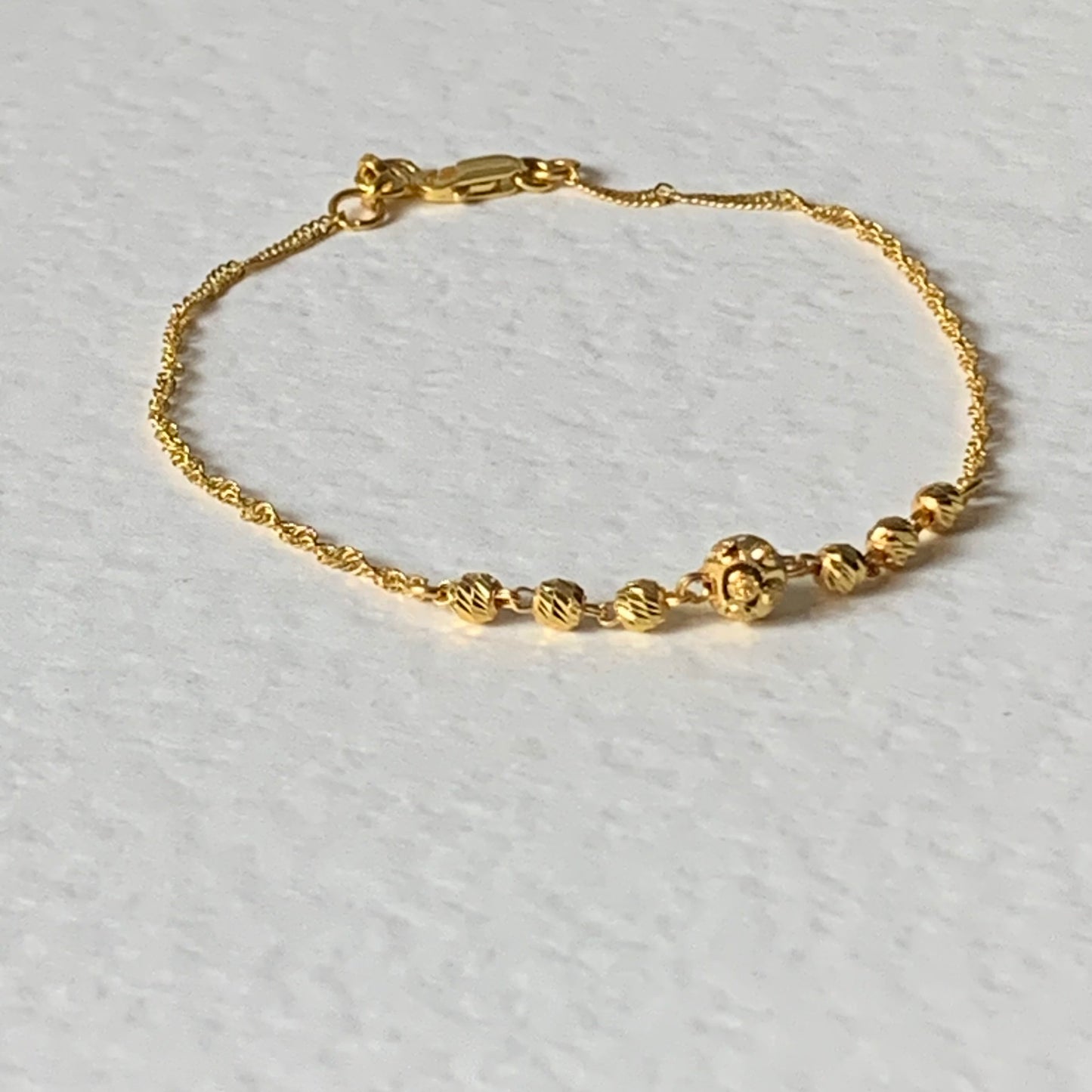 22ct gold bracelet | medium