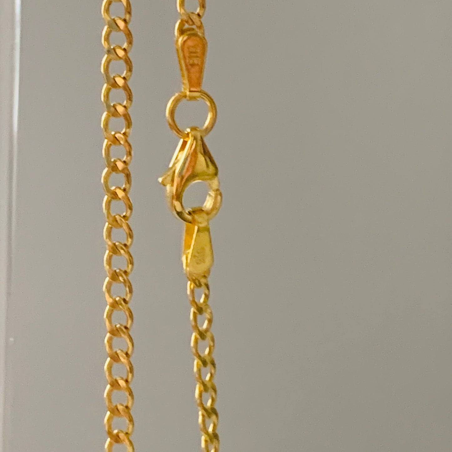 22ct Gold Contemporary ‘Curb’ Chain | 19.7 inches