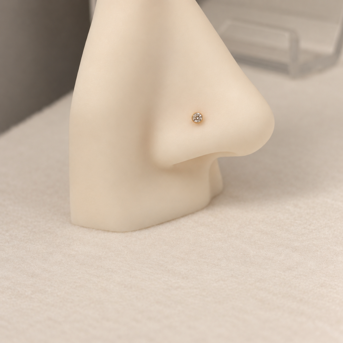 The Basic | 18ct Gold Rim Stud (2mm)