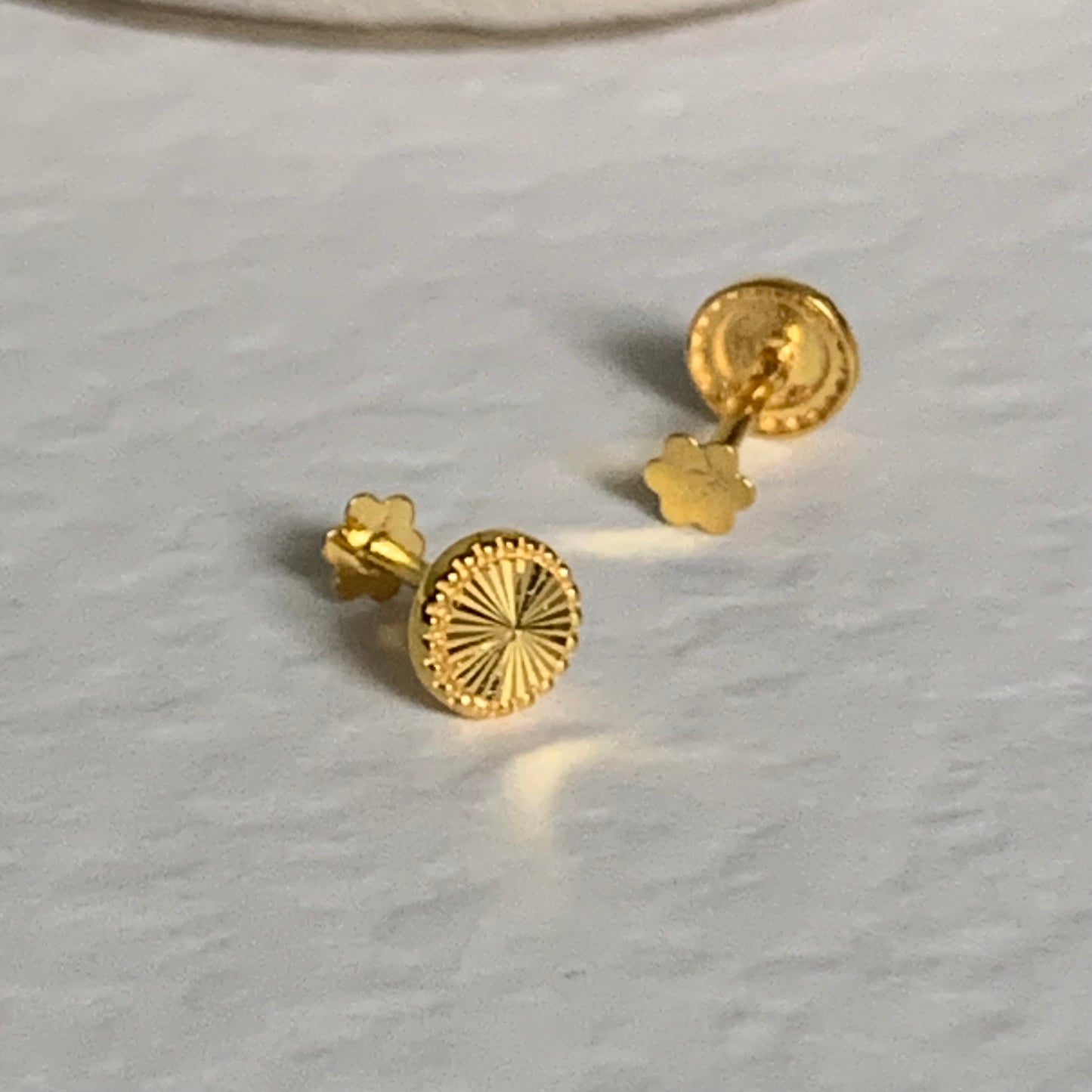 18ct Gold Round Stud Pair | 5mm