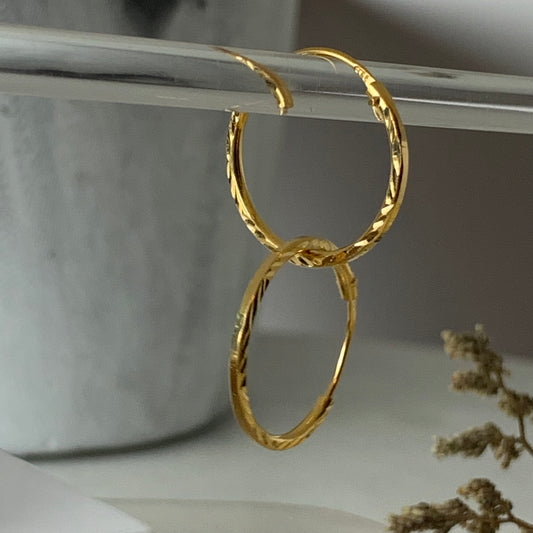 22ct Gold Hoop Pair | 19mm