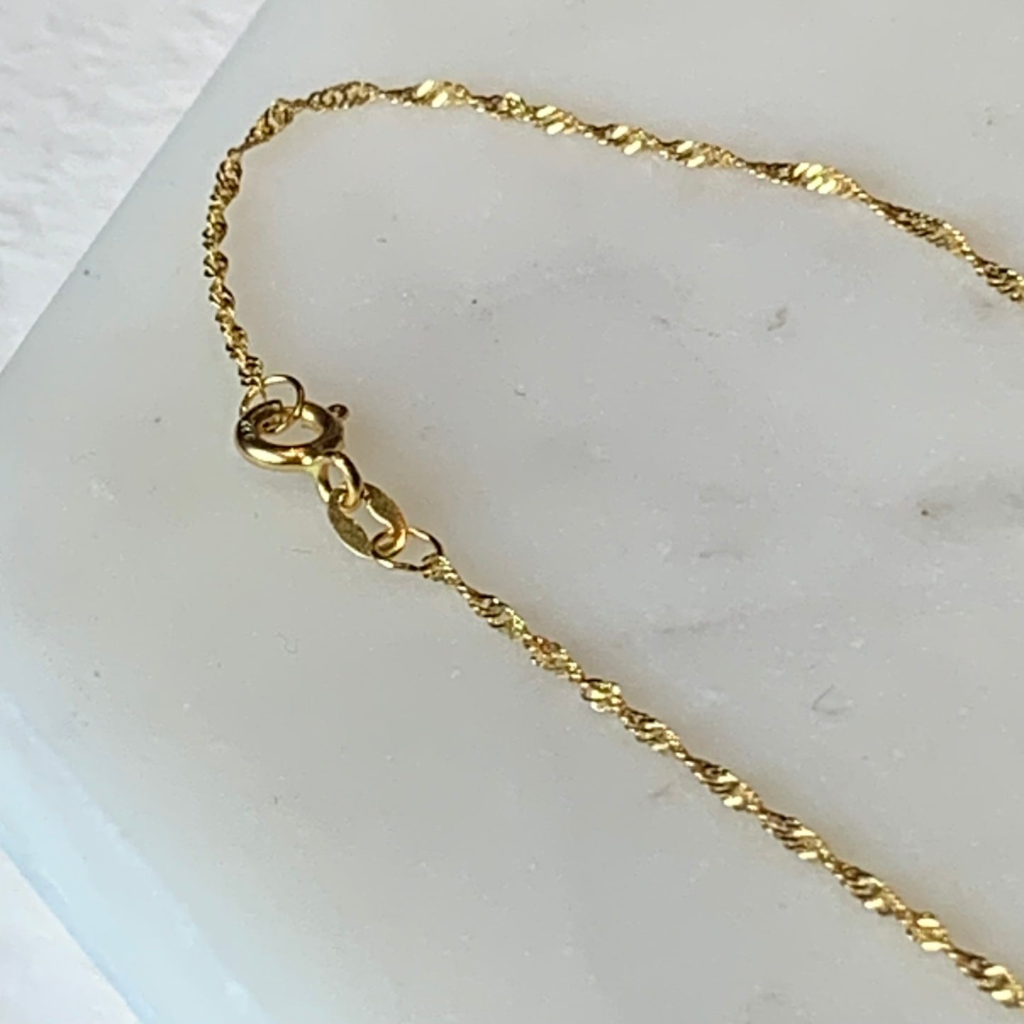 22ct Gold Chain & Pendant | 18 inches