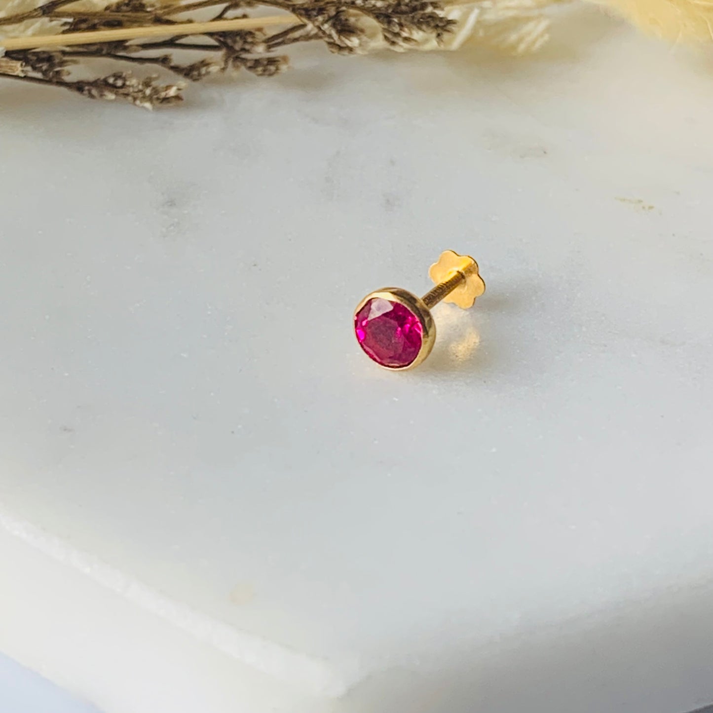 18ct Gold Single Pink Stud