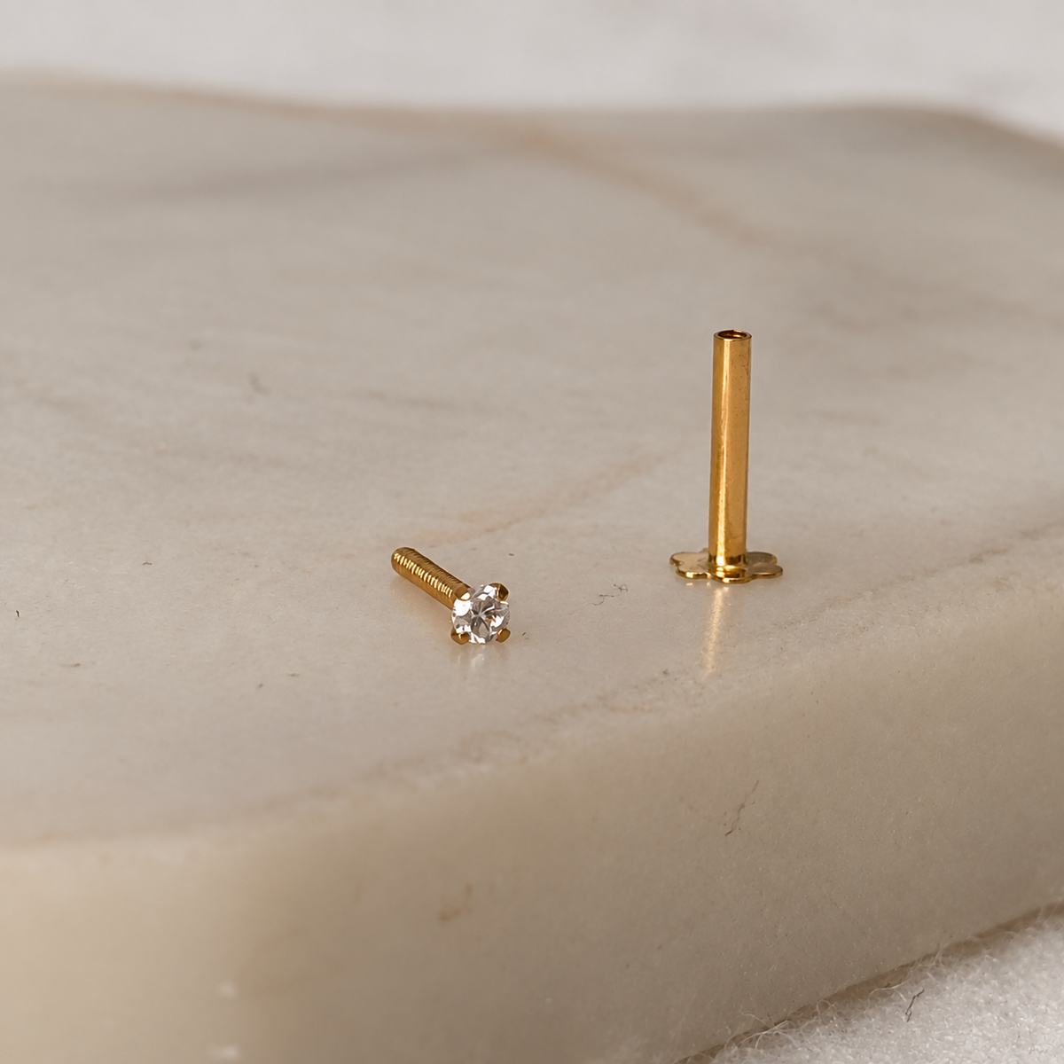 18ct Gold Stud | 1.4mm 1.8mm