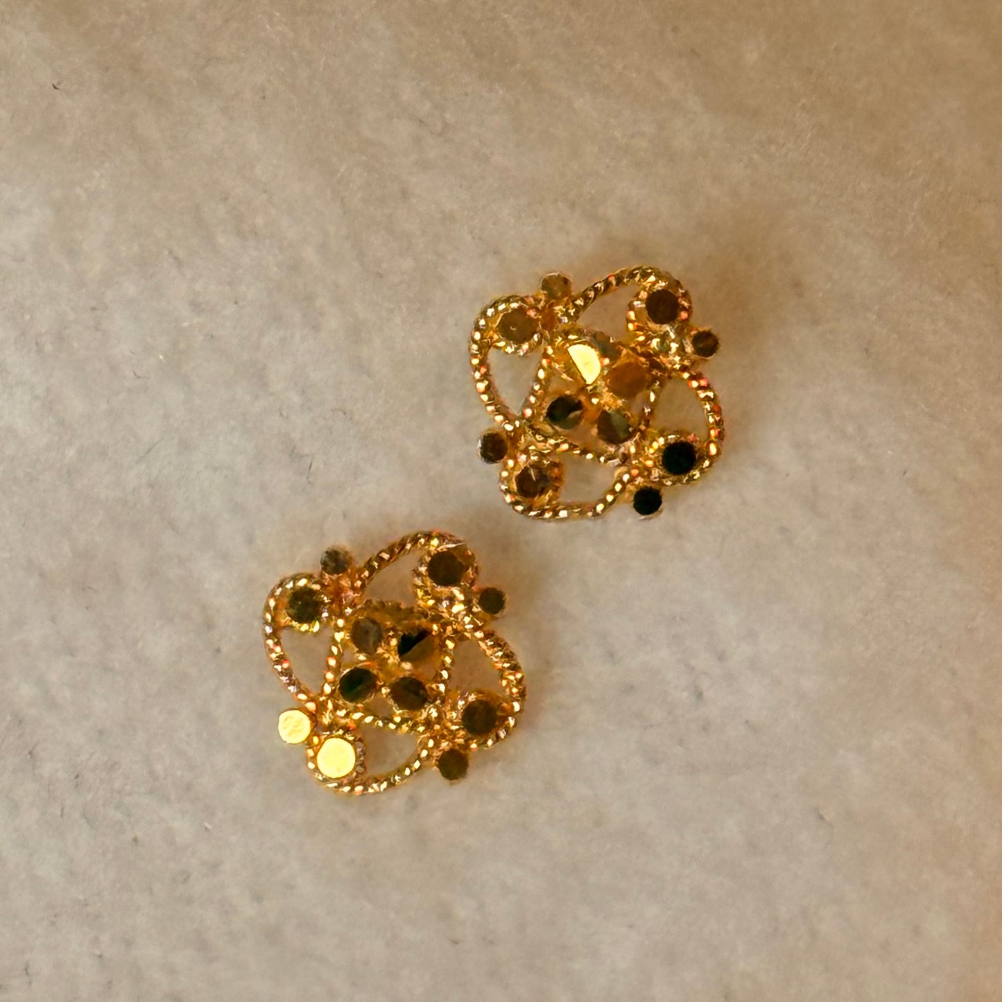 18ct Gold Square Stud | 7mm