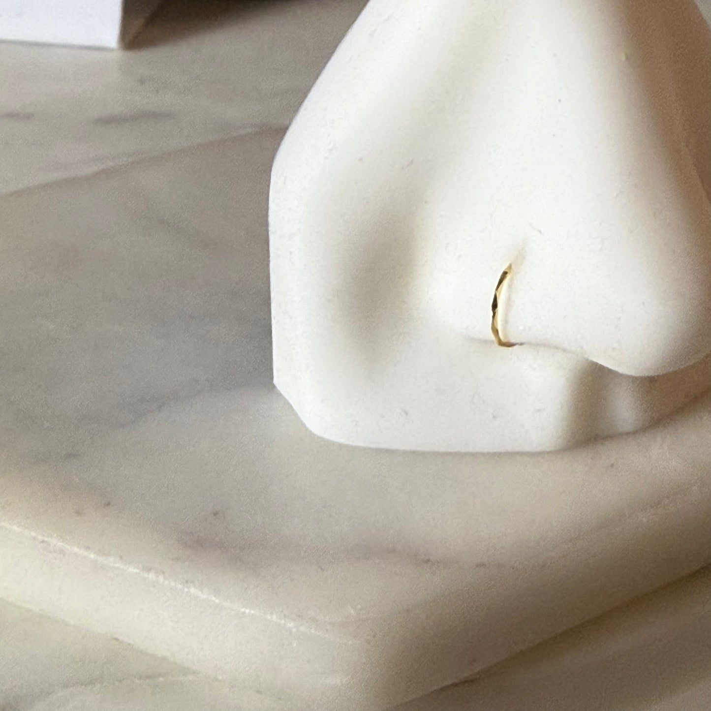 18ct gold tiny hoop | 6mm