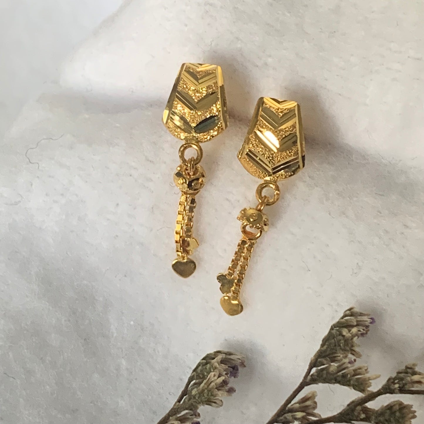 18k gold dangly earring pair